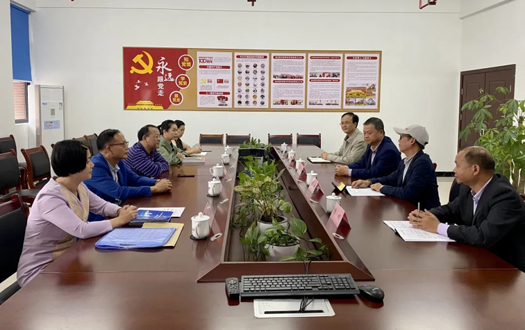 咱們主動“跑起來”，讓職工參保“零跑腿”