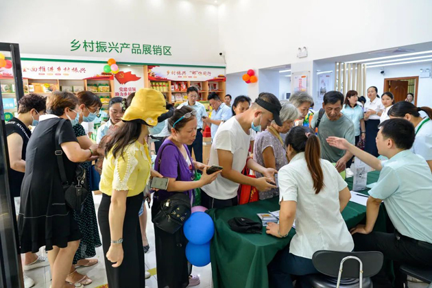 好消息！郵政鄉(xiāng)村振興產(chǎn)品展銷館正式啟動