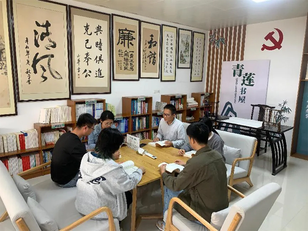 藤縣氣象局積極打造職工書屋，深化書香機(jī)關(guān)建設(shè)