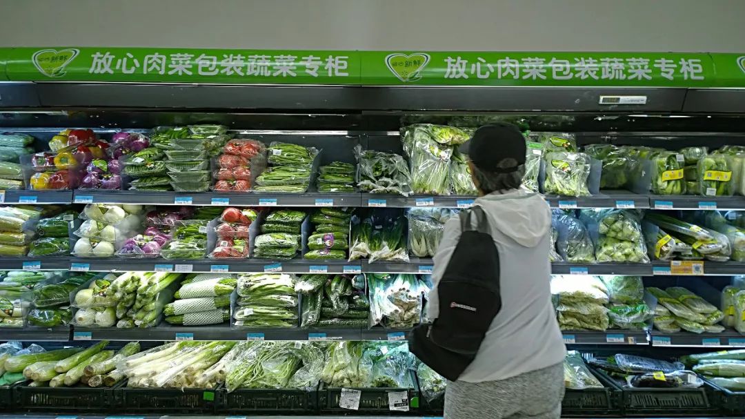 中共中央、國務(wù)院：用四個(gè)“最嚴(yán)”確保“舌尖上的安全”