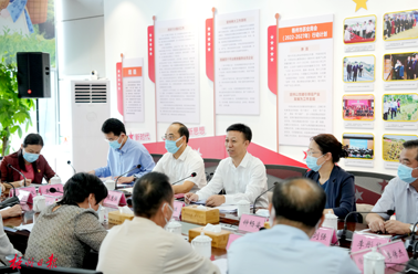 聚焦“三原六茶”做大做強六堡茶產業(yè)丨蔣連生深入梧州六堡茶企業(yè)宣傳學習黨的二十大精神